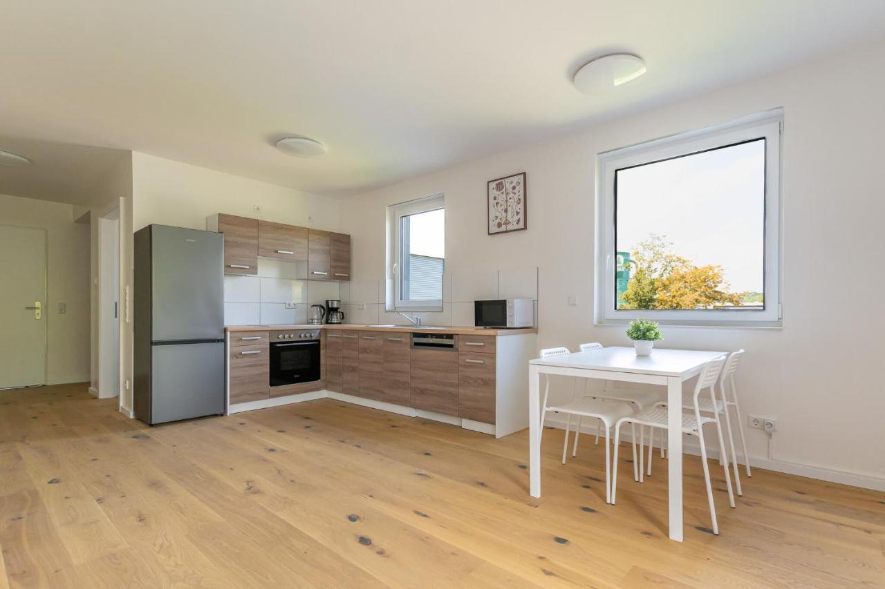T&K Apartments - Bergisch Gladbach - 7 Comfortable Apartments - 20 Min To Fair Messe Cologne ภายนอก รูปภาพ