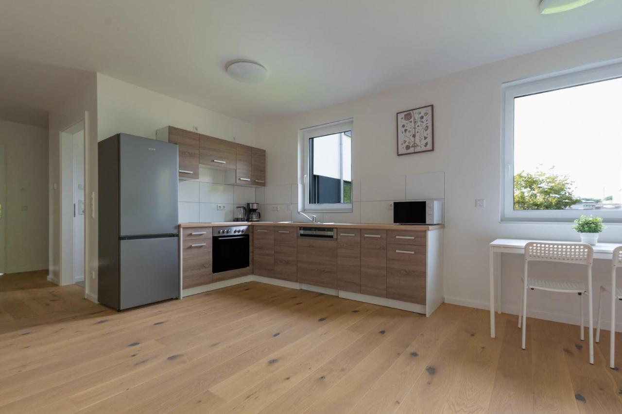 T&K Apartments - Bergisch Gladbach - 7 Comfortable Apartments - 20 Min To Fair Messe Cologne ภายนอก รูปภาพ