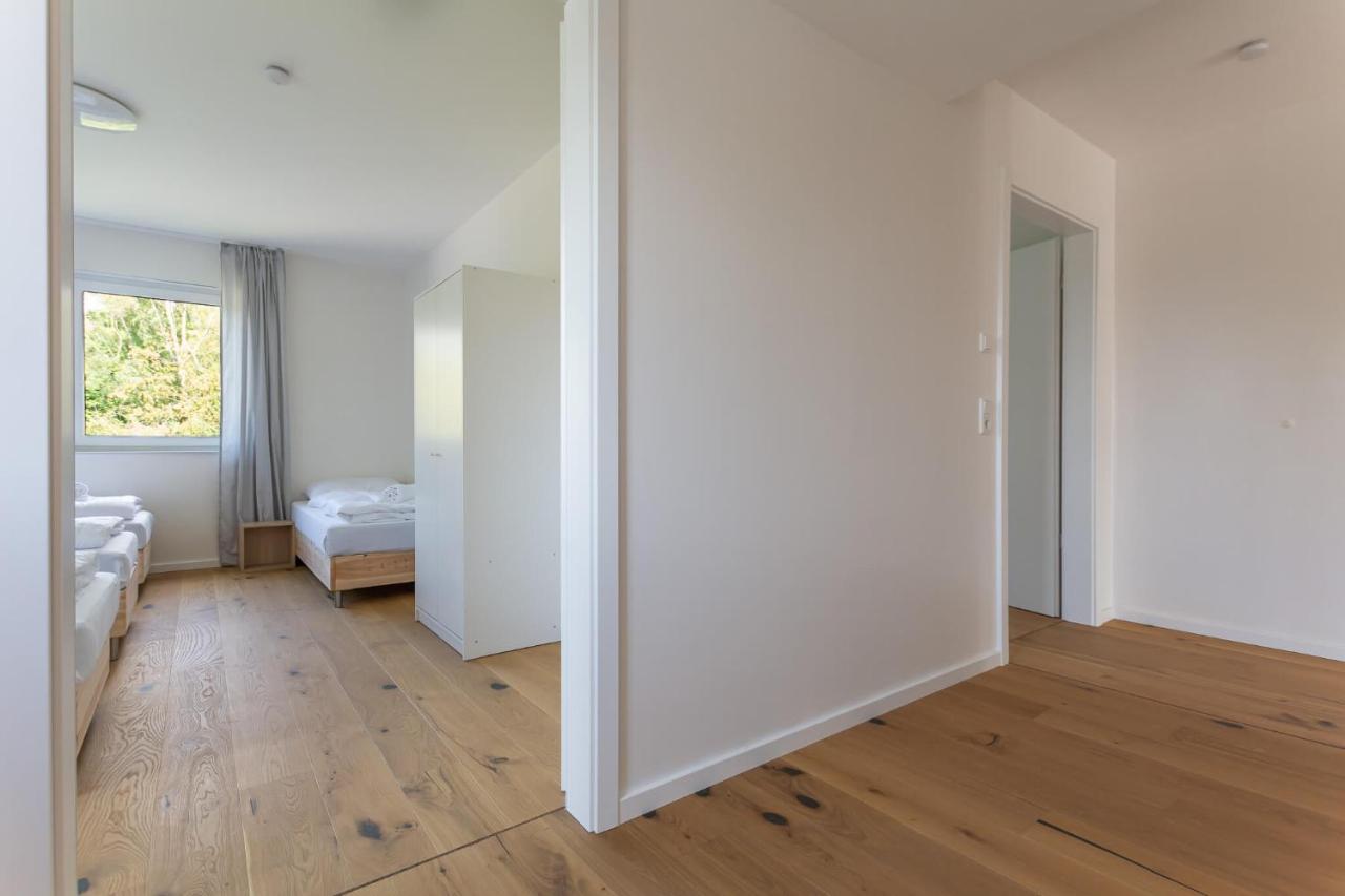 T&K Apartments - Bergisch Gladbach - 7 Comfortable Apartments - 20 Min To Fair Messe Cologne ภายนอก รูปภาพ