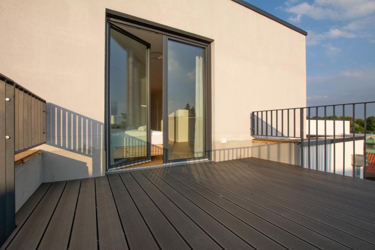 T&K Apartments - Bergisch Gladbach - 7 Comfortable Apartments - 20 Min To Fair Messe Cologne ภายนอก รูปภาพ
