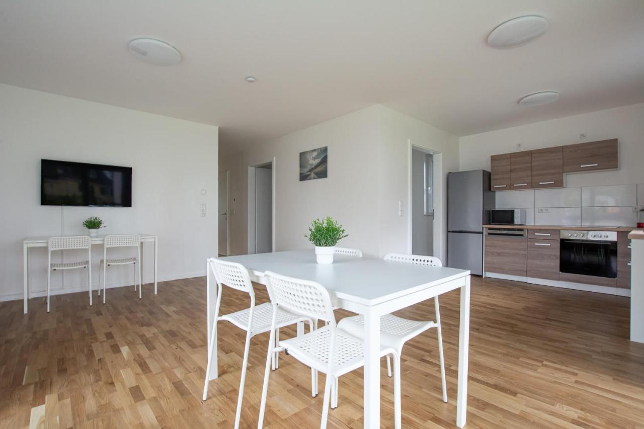 T&K Apartments - Bergisch Gladbach - 7 Comfortable Apartments - 20 Min To Fair Messe Cologne ภายนอก รูปภาพ