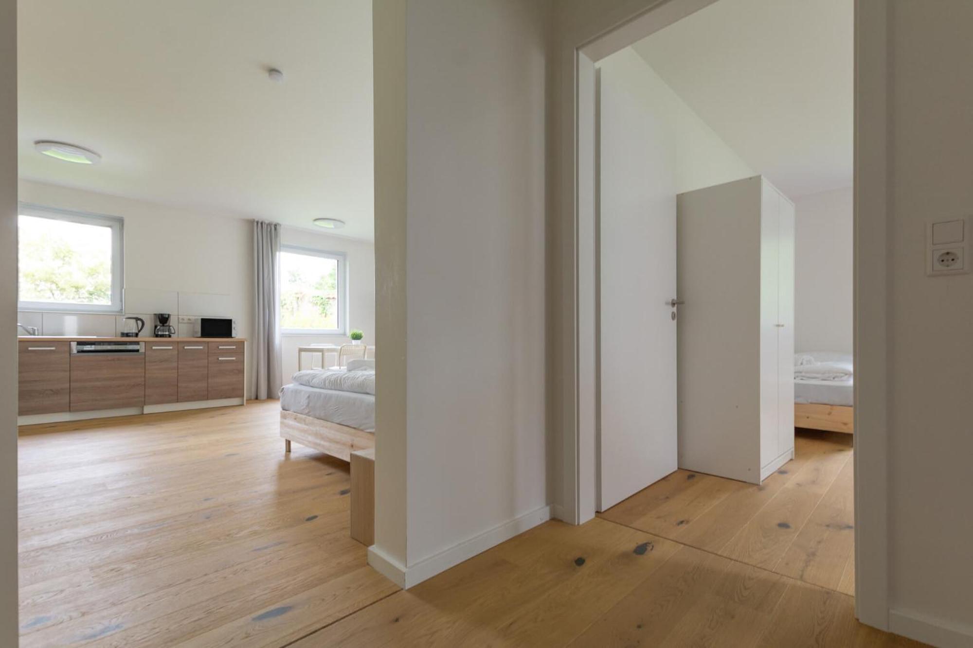 T&K Apartments - Bergisch Gladbach - 7 Comfortable Apartments - 20 Min To Fair Messe Cologne ภายนอก รูปภาพ