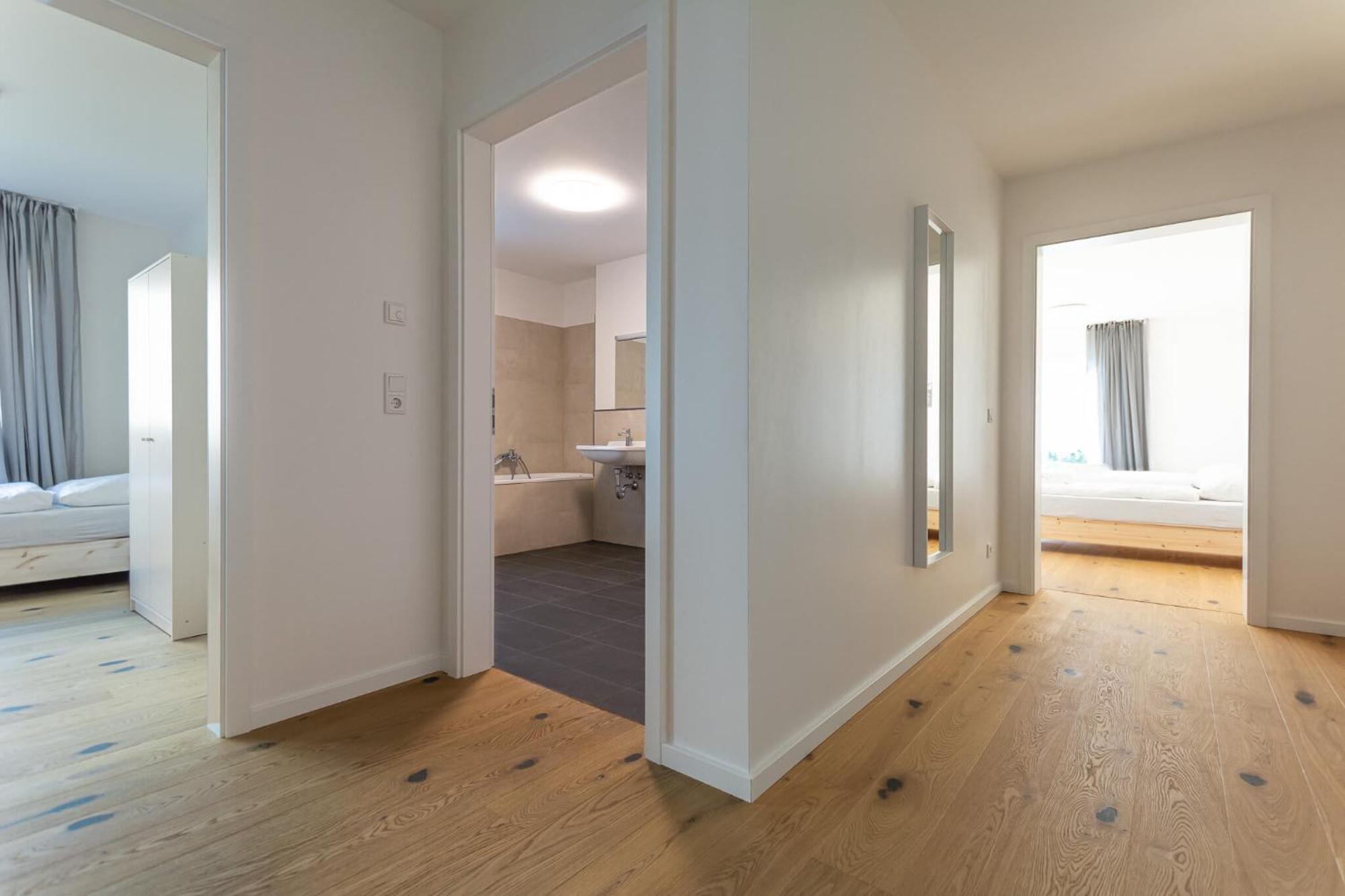 T&K Apartments - Bergisch Gladbach - 7 Comfortable Apartments - 20 Min To Fair Messe Cologne ภายนอก รูปภาพ