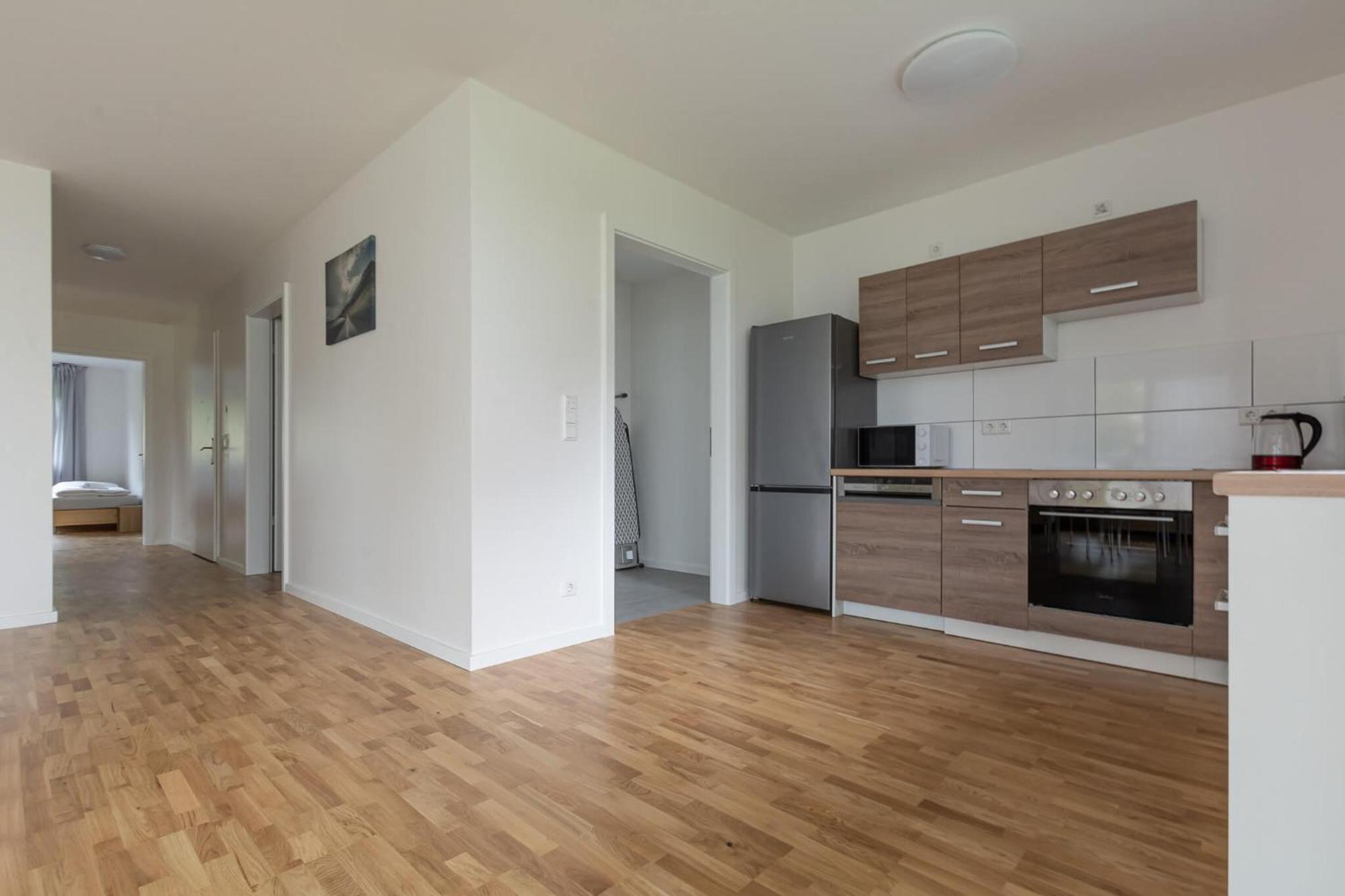 T&K Apartments - Bergisch Gladbach - 7 Comfortable Apartments - 20 Min To Fair Messe Cologne ภายนอก รูปภาพ