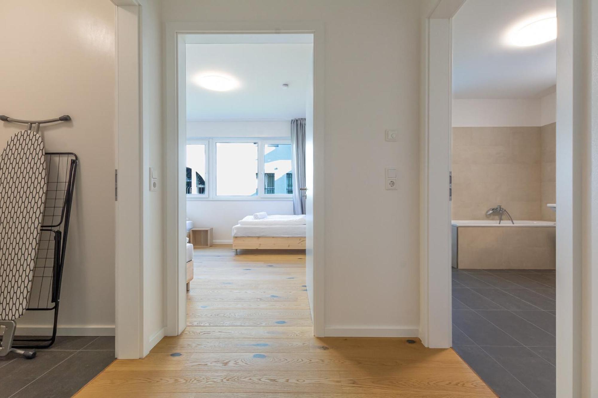 T&K Apartments - Bergisch Gladbach - 7 Comfortable Apartments - 20 Min To Fair Messe Cologne ภายนอก รูปภาพ